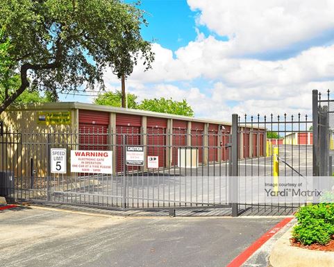 Source URL: https://cdnsc.rentcafe.com/dmslivecafe/3/1066426/1066426-1-2.jpg?width=-1&height=385&quality=80