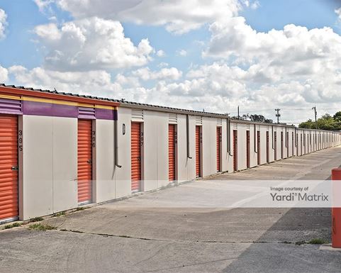 Source URL: https://cdnsc.rentcafe.com/dmslivecafe/3/1066430/1066430-1-4.jpg?width=-1&height=385&quality=80