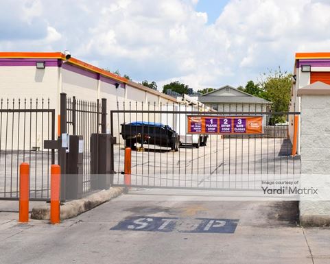 Source URL: https://cdnsc.rentcafe.com/dmslivecafe/3/1066433/1066433-1-2.jpg?width=-1&height=385&quality=80