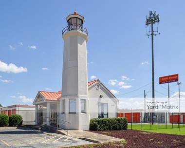 Storage Units for Rent available at 10652 North Interstate Highway 35, San Antonio, TX 78233