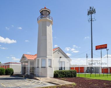 Storage Units for Rent available at 10652 North Interstate Highway 35, San Antonio, TX 78233