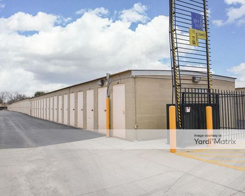 Source URL: https://cdnsc.rentcafe.com/dmslivecafe/3/1066437/1066437-1-6.jpg?width=-1&height=385&quality=80