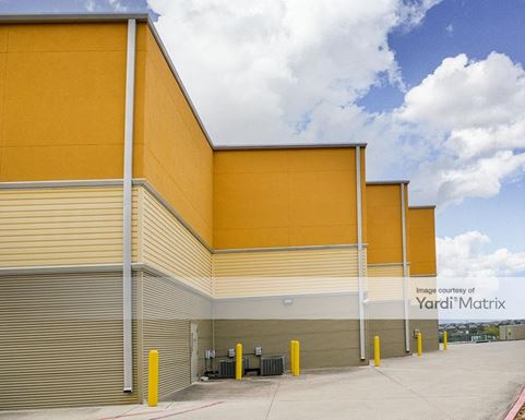 Source URL: https://cdnsc.rentcafe.com/dmslivecafe/3/1066438/1066438-1-6.jpg?width=-1&height=385&quality=80