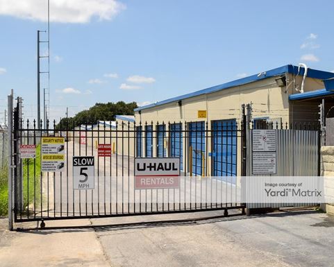 Source URL: https://cdnsc.rentcafe.com/dmslivecafe/3/1066443/1066443-1-2.jpg?width=-1&height=385&quality=80