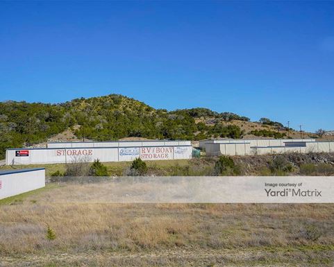 Source URL: https://cdnsc.rentcafe.com/dmslivecafe/3/1066453/1066453-1-5.jpg?width=-1&height=385&quality=80