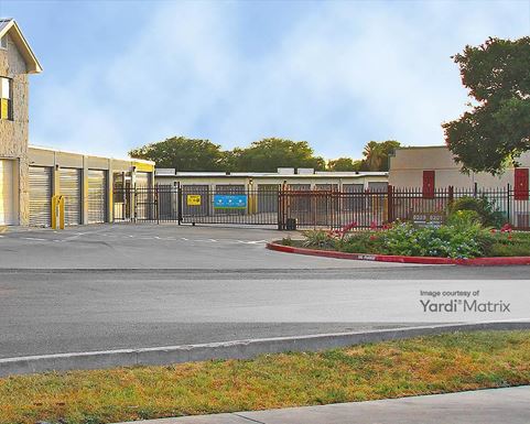 Source URL: https://cdnsc.rentcafe.com/dmslivecafe/3/1066457/1066457-1-2.jpg?width=-1&height=385&quality=80