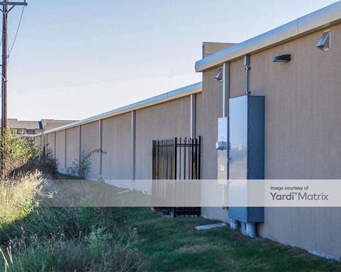 Source URL: https://cdnsc.rentcafe.com/dmslivecafe/3/1066476/1066476-1-4.jpg?width=-1&height=385&quality=80