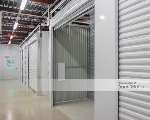 Source URL: https://cdnsc.rentcafe.com/dmslivecafe/3/1066482/1066482-1-6.jpg?width=-1&height=385&quality=80