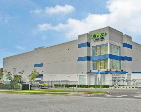 Source URL: https://cdnsc.rentcafe.com/dmslivecafe/3/1066492/1066492-1-3.jpg?width=-1&height=385&quality=80