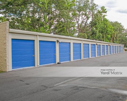 Source URL: https://cdnsc.rentcafe.com/dmslivecafe/3/1066495/1066495-1-3.jpg?width=-1&height=385&quality=80