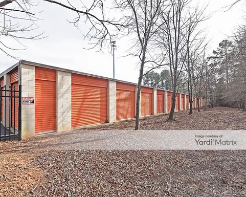 Source URL: https://cdnsc.rentcafe.com/dmslivecafe/3/1066513/1066513-1-3.jpg?width=-1&height=385&quality=80