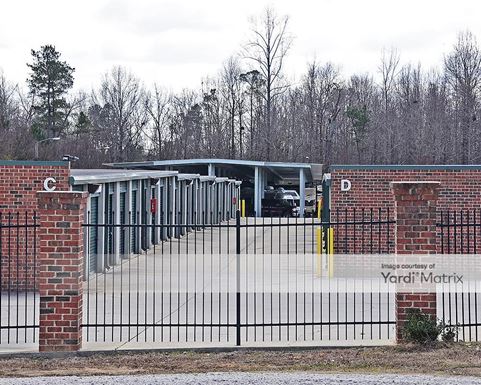 Source URL: https://cdnsc.rentcafe.com/dmslivecafe/3/1066521/1066521-1-5.jpg?width=-1&height=385&quality=80