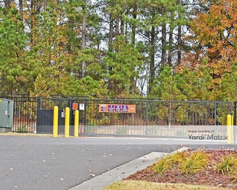 Source URL: https://cdnsc.rentcafe.com/dmslivecafe/3/1066536/1066536-1-2.jpg?width=-1&height=385&quality=80