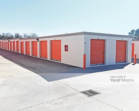 Source URL: https://cdnsc.rentcafe.com/dmslivecafe/3/1066556/1066556-1-5.jpg?width=-1&height=385&quality=80