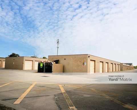 Source URL: https://cdnsc.rentcafe.com/dmslivecafe/3/1066573/1066573-1-3.jpg?width=-1&height=385&quality=80