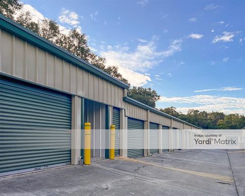 Source URL: https://cdnsc.rentcafe.com/dmslivecafe/3/1066580/1066580-1-4.jpg?width=-1&height=385&quality=80