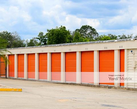 Source URL: https://cdnsc.rentcafe.com/dmslivecafe/3/1066585/1066585-1-3.jpg?width=-1&height=385&quality=80