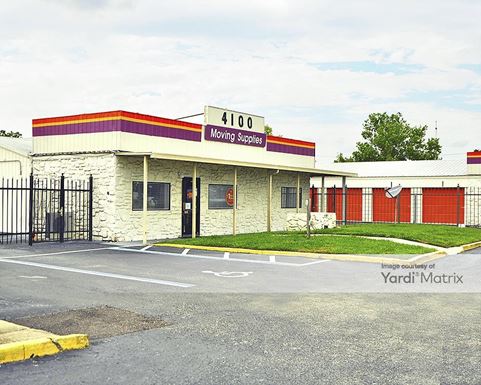 Source URL: https://cdnsc.rentcafe.com/dmslivecafe/3/1066591/1066591-1-3.jpg?width=-1&height=385&quality=80