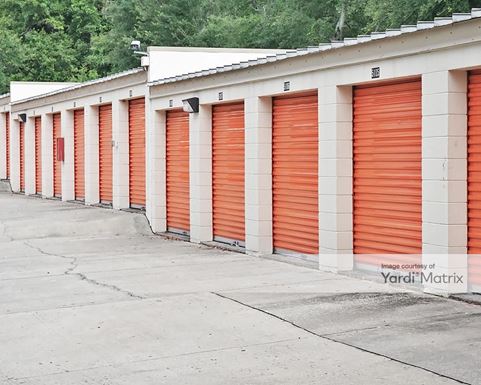 Source URL: https://cdnsc.rentcafe.com/dmslivecafe/3/1066592/1066592-1-3.jpg?width=-1&height=385&quality=80