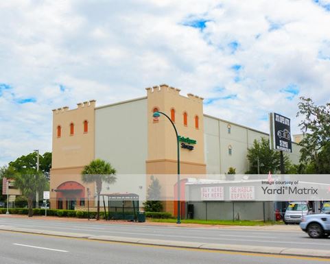 Source URL: https://cdnsc.rentcafe.com/dmslivecafe/3/1066598/1066598-1-4.jpg?width=-1&height=385&quality=80