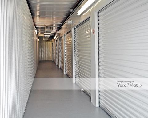 Source URL: https://cdnsc.rentcafe.com/dmslivecafe/3/1066617/1066617-1-4.jpg?width=-1&height=385&quality=80