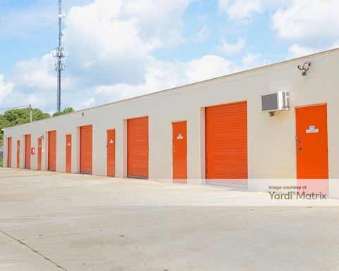 Source URL: https://cdnsc.rentcafe.com/dmslivecafe/3/1066618/1066618-1-2.jpg?width=-1&height=385&quality=80