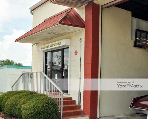 Source URL: https://cdnsc.rentcafe.com/dmslivecafe/3/1066621/1066621-1-5.jpg?width=-1&height=385&quality=80