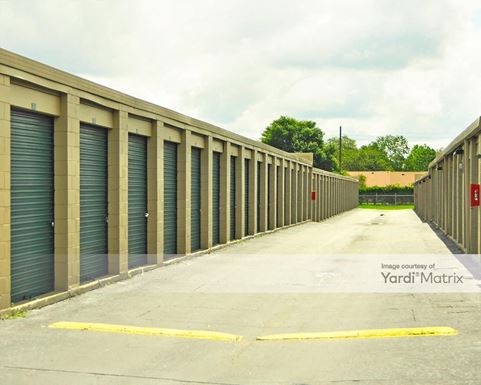 Source URL: https://cdnsc.rentcafe.com/dmslivecafe/3/1066624/1066624-1-3.jpg?width=-1&height=385&quality=80