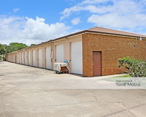 Source URL: https://cdnsc.rentcafe.com/dmslivecafe/3/1066630/1066630-1-3.jpg?width=-1&height=385&quality=80