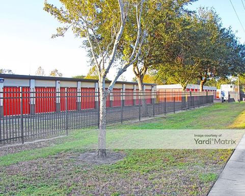 Source URL: https://cdnsc.rentcafe.com/dmslivecafe/3/1066637/1066637-1-3.jpg?width=-1&height=385&quality=80