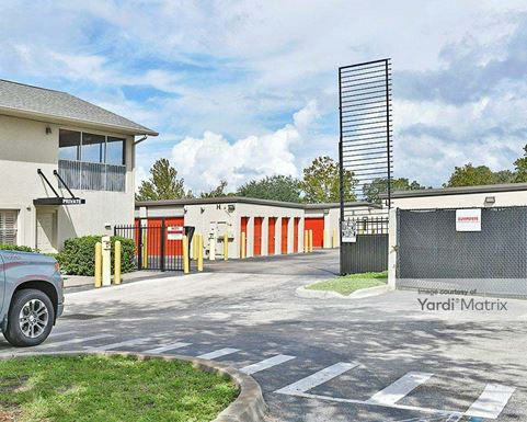 Source URL: https://cdnsc.rentcafe.com/dmslivecafe/3/1066637/1066637-1-4.jpg?width=-1&height=385&quality=80