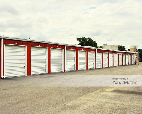 Source URL: https://cdnsc.rentcafe.com/dmslivecafe/3/1066638/1066638-1-3.jpg?width=-1&height=385&quality=80