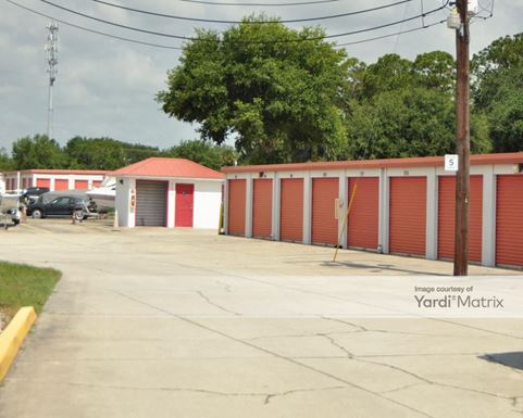 Source URL: https://cdnsc.rentcafe.com/dmslivecafe/3/1066649/1066649-1-3.jpg?width=-1&height=385&quality=80