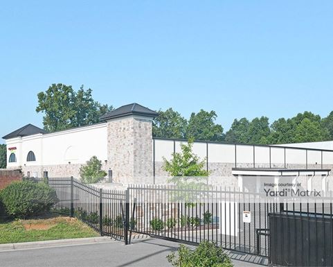 Source URL: https://cdnsc.rentcafe.com/dmslivecafe/3/1066654/1066654-1-3.jpg?width=-1&height=385&quality=80