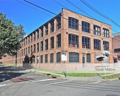 Source URL: https://cdnsc.rentcafe.com/dmslivecafe/3/1066733/1066733-1-2.jpg?width=-1&height=385&quality=80