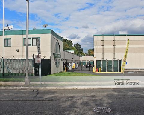 Source URL: https://cdnsc.rentcafe.com/dmslivecafe/3/1066734/1066734-1-3.jpg?width=-1&height=385&quality=80