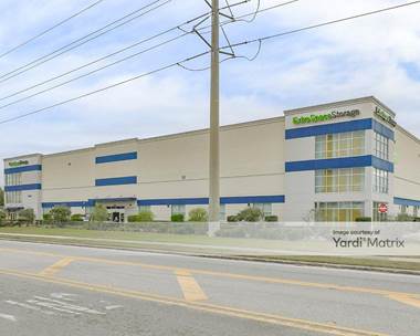 Storage Units for Rent available at 14916 Old Cheney Hwy, Orlando, FL 32828
