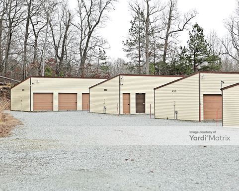 Source URL: https://cdnsc.rentcafe.com/dmslivecafe/3/1066765/1066765-1-5.jpg?width=-1&height=385&quality=80