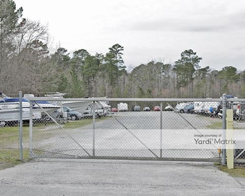 Source URL: https://cdnsc.rentcafe.com/dmslivecafe/3/1066767/1066767-1-4.jpg?width=-1&height=385&quality=80