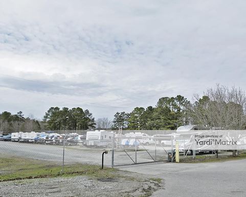 Source URL: https://cdnsc.rentcafe.com/dmslivecafe/3/1066767/1066767-1-5.jpg?width=-1&height=385&quality=80