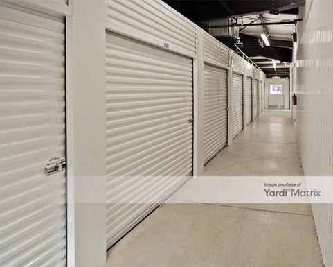 Source URL: https://cdnsc.rentcafe.com/dmslivecafe/3/1066771/1066771-1-5.jpg?width=-1&height=385&quality=80