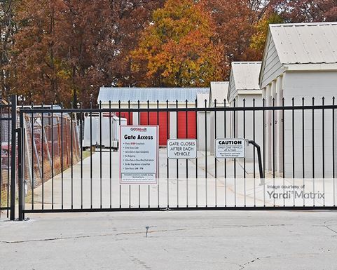 Source URL: https://cdnsc.rentcafe.com/dmslivecafe/3/1066806/1066806-1-3.jpg?width=-1&height=385&quality=80