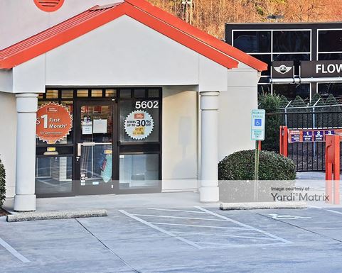 Source URL: https://cdnsc.rentcafe.com/dmslivecafe/3/1066808/1066808-1-2.jpg?width=-1&height=385&quality=80