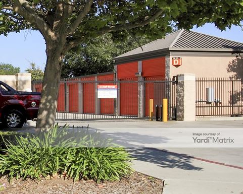 Source URL: https://cdnsc.rentcafe.com/dmslivecafe/3/1066826/1066826-1-2.jpg?width=-1&height=385&quality=80