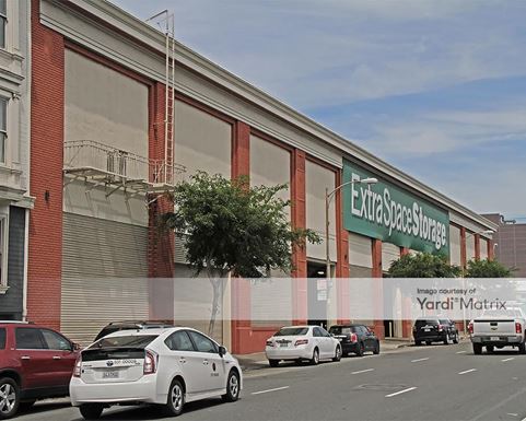 Source URL: https://cdnsc.rentcafe.com/dmslivecafe/3/1066868/1066868-1-4.jpg?width=-1&height=385&quality=80