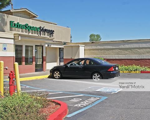 Source URL: https://cdnsc.rentcafe.com/dmslivecafe/3/1066869/1066869-1-2.jpg?width=-1&height=385&quality=80