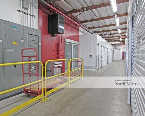 Source URL: https://cdnsc.rentcafe.com/dmslivecafe/3/1066888/1066888-1-3.jpg?width=-1&height=385&quality=80