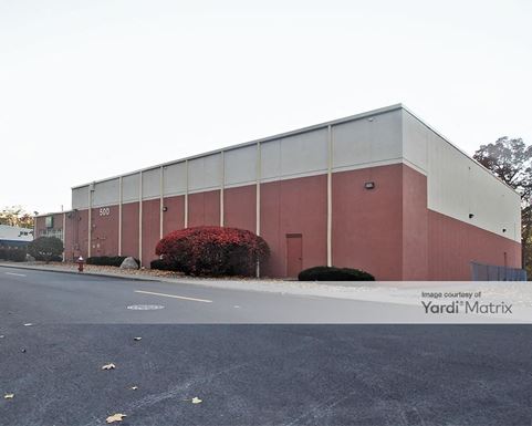 Source URL: https://cdnsc.rentcafe.com/dmslivecafe/3/1066903/1066903-1-3.jpg?width=-1&height=385&quality=80