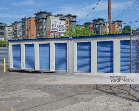 Source URL: https://cdnsc.rentcafe.com/dmslivecafe/3/1066907/1066907-1-2.jpg?width=-1&height=385&quality=80