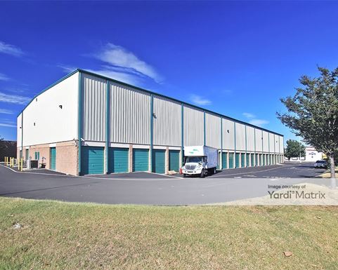 Source URL: https://cdnsc.rentcafe.com/dmslivecafe/3/1066911/1066911-1-5.jpg?width=-1&height=385&quality=80